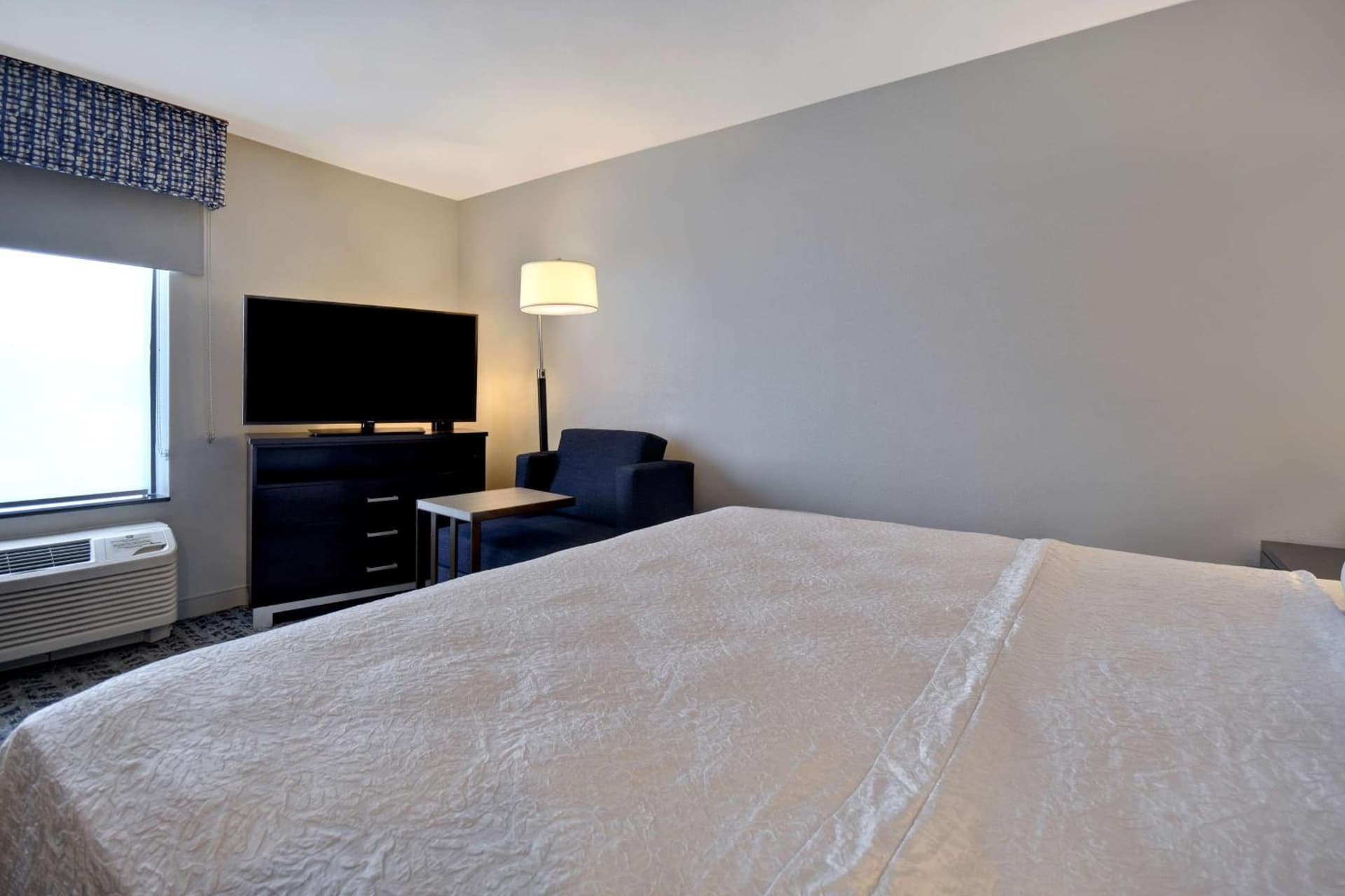 Hampton Inn & Suites Columbia South Fort Meade Area gallery photo in Columbia, MD — image 16