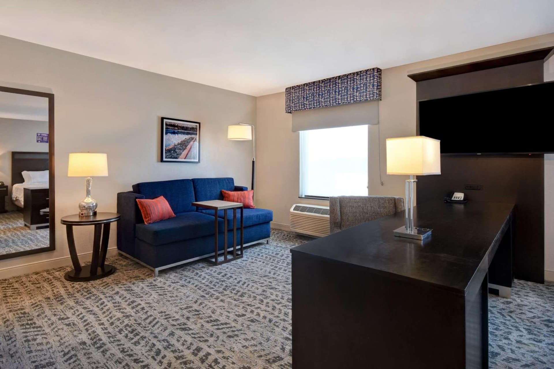 Hampton Inn & Suites Columbia South Fort Meade Area gallery photo in Columbia, MD — image 26