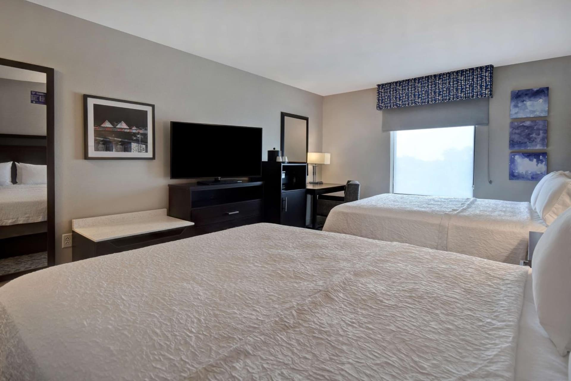 Hampton Inn & Suites Columbia South Fort Meade Area gallery photo in Columbia, MD — image 9