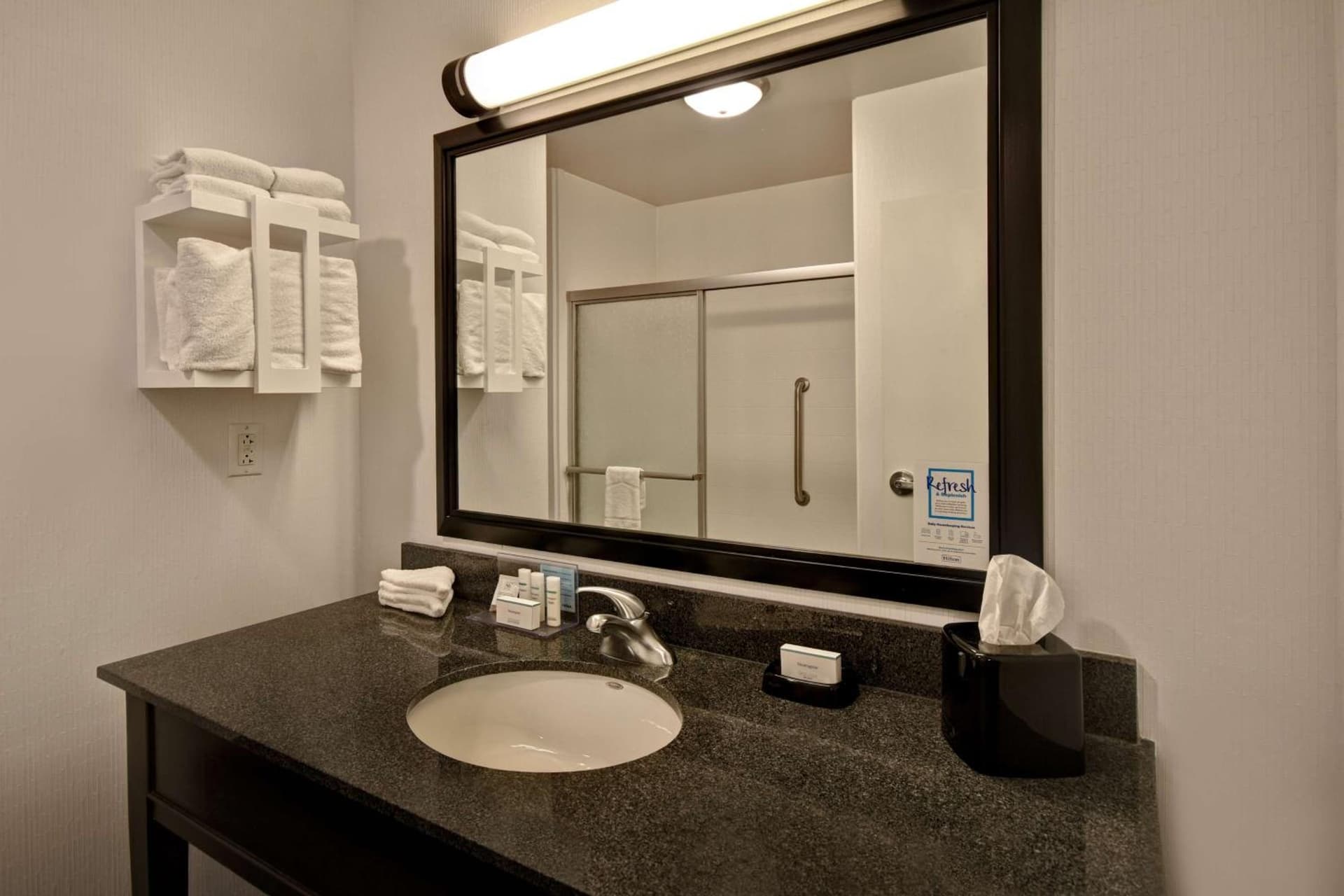 Hampton Inn & Suites Columbia South Fort Meade Area gallery photo in Columbia, MD — image 30