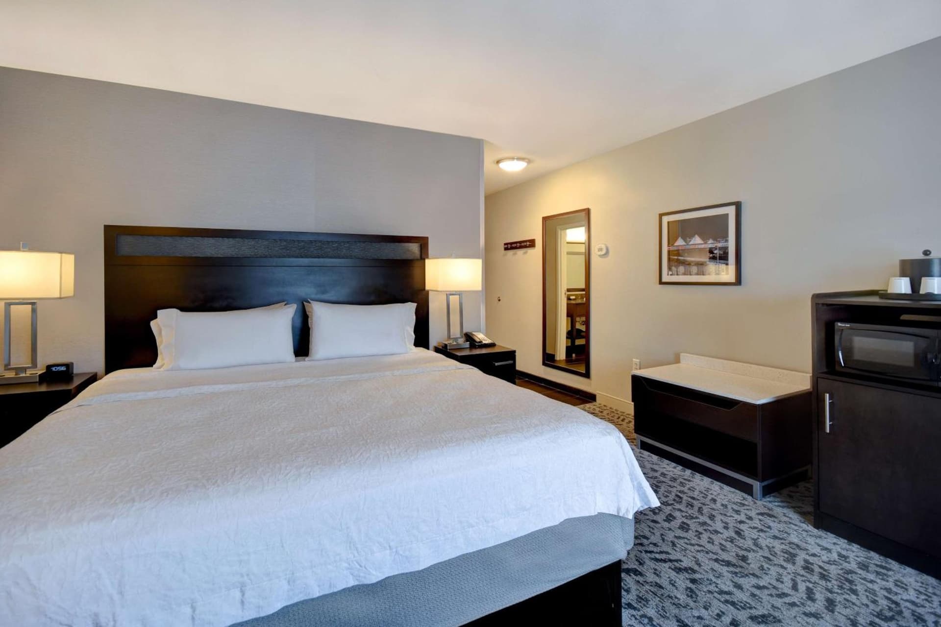 Hampton Inn & Suites Columbia South Fort Meade Area gallery photo in Columbia, MD — image 5