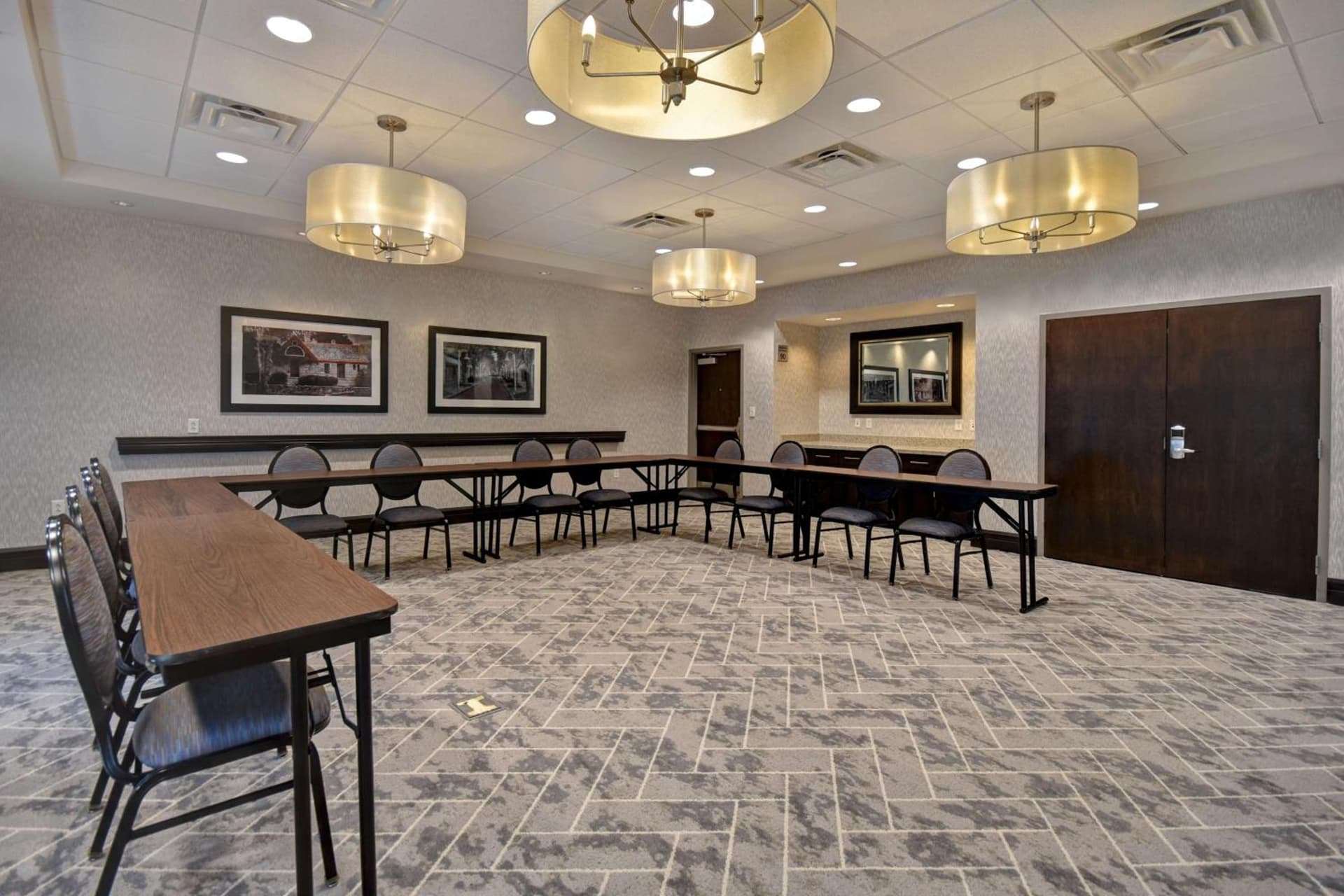 Hampton Inn & Suites Columbia South Fort Meade Area gallery photo in Columbia, MD — image 23