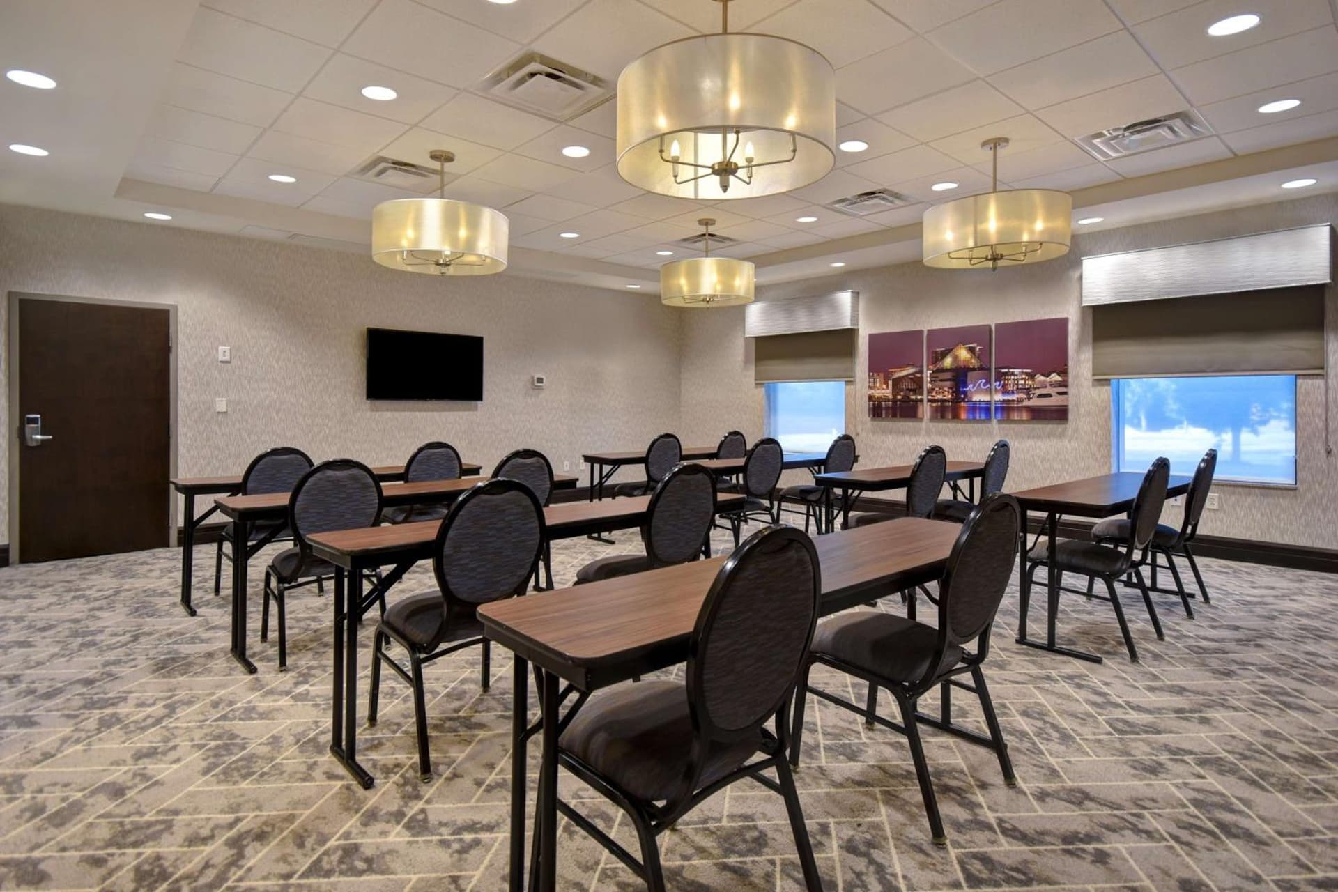 Hampton Inn & Suites Columbia South Fort Meade Area gallery photo in Columbia, MD — image 36