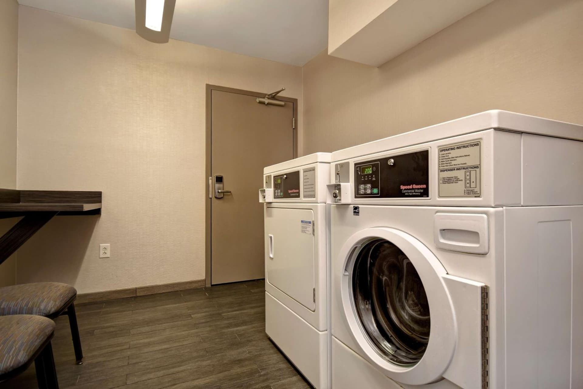 Hampton Inn & Suites Columbia South Fort Meade Area gallery photo in Columbia, MD — image 35