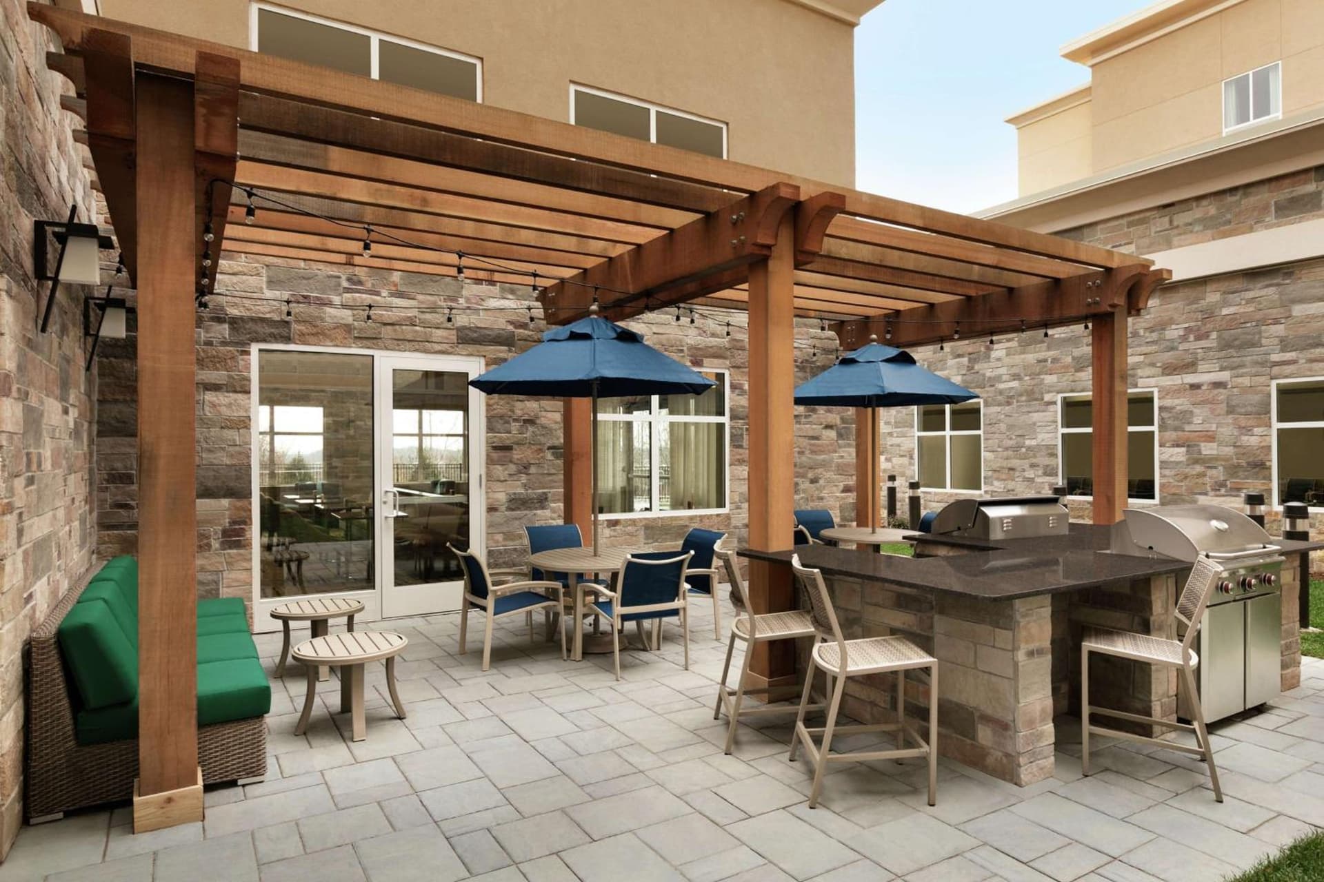 Homewood Suites By Hilton Hartford Manchester gallery photo in Manchester — image 21
