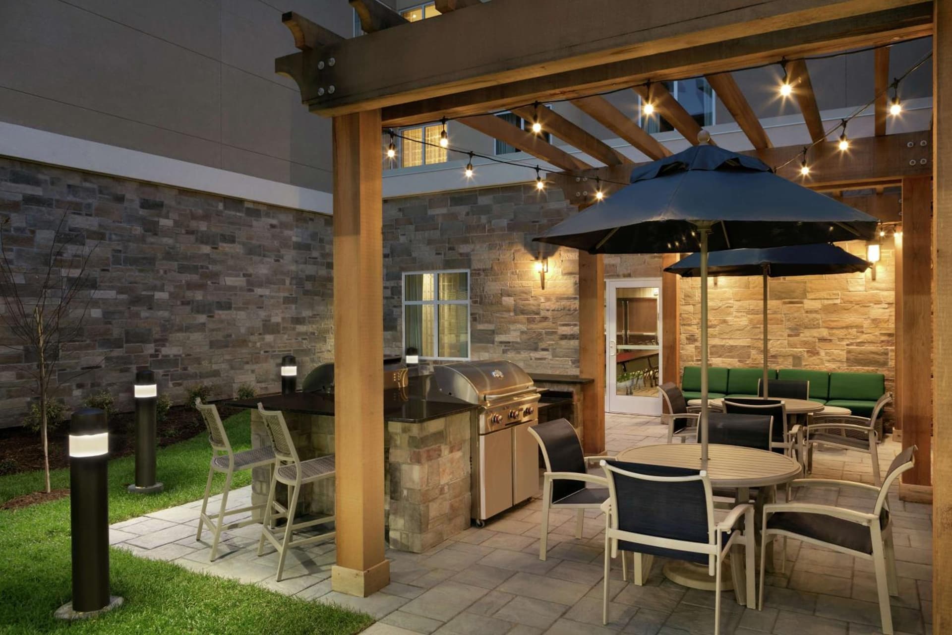 Homewood Suites By Hilton Hartford Manchester gallery photo in Manchester — image 25