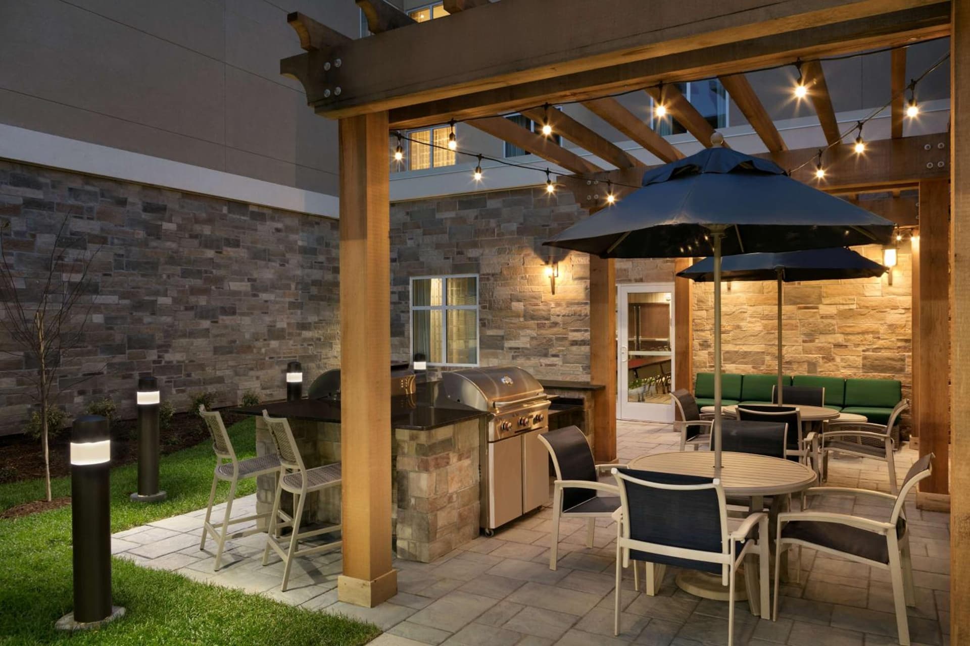 Homewood Suites By Hilton Hartford Manchester gallery photo in Manchester — image 12