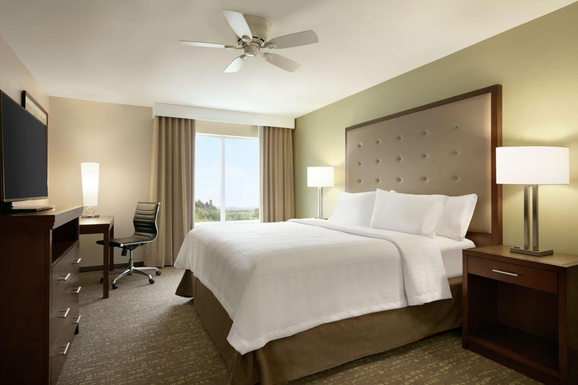 Homewood Suites By Hilton Hartford Manchester gallery photo in Manchester — image 42