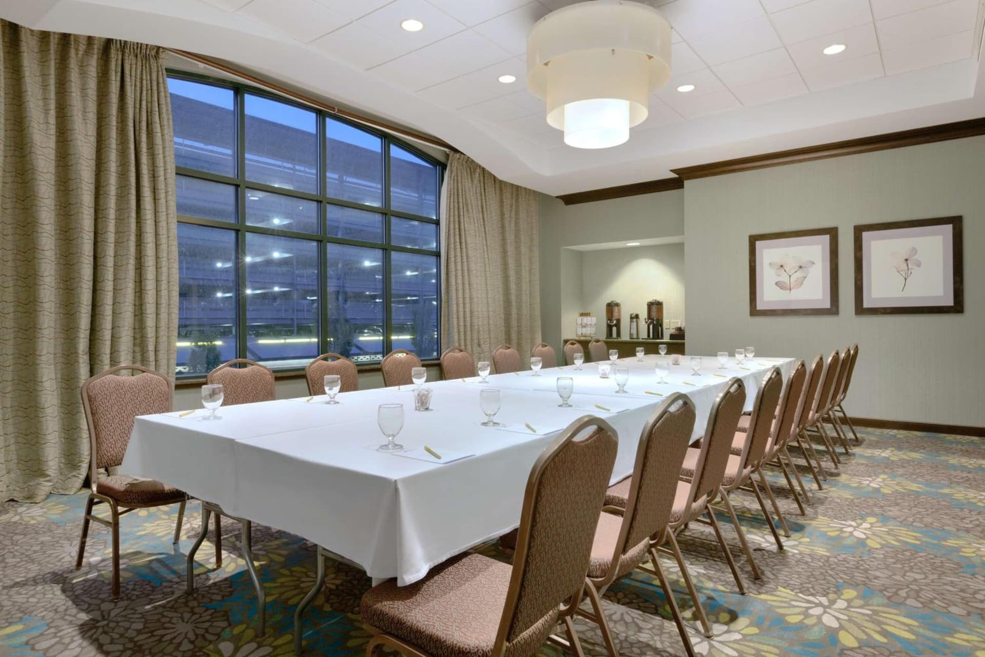 Hilton Garden Inn Worcester property views in Worcester, MA — gallery photo 3