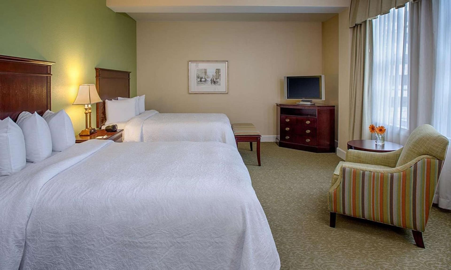 Hampton Inn & Suites Birmingham-Downtown-Tutwiler gallery photo in Birmingham, AL — image 6