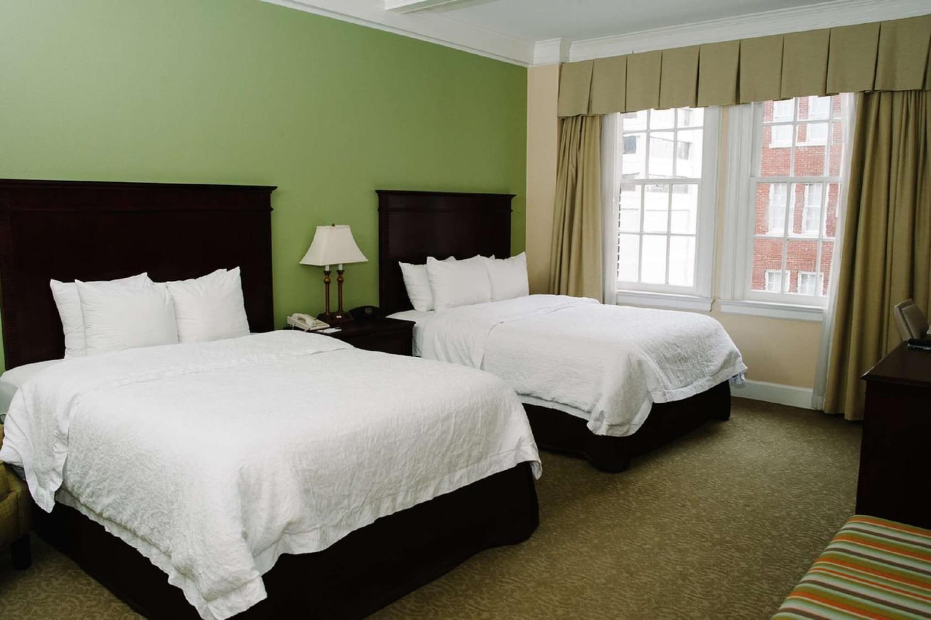 Hampton Inn & Suites Birmingham-Downtown-Tutwiler property views in Birmingham, AL — gallery photo 3