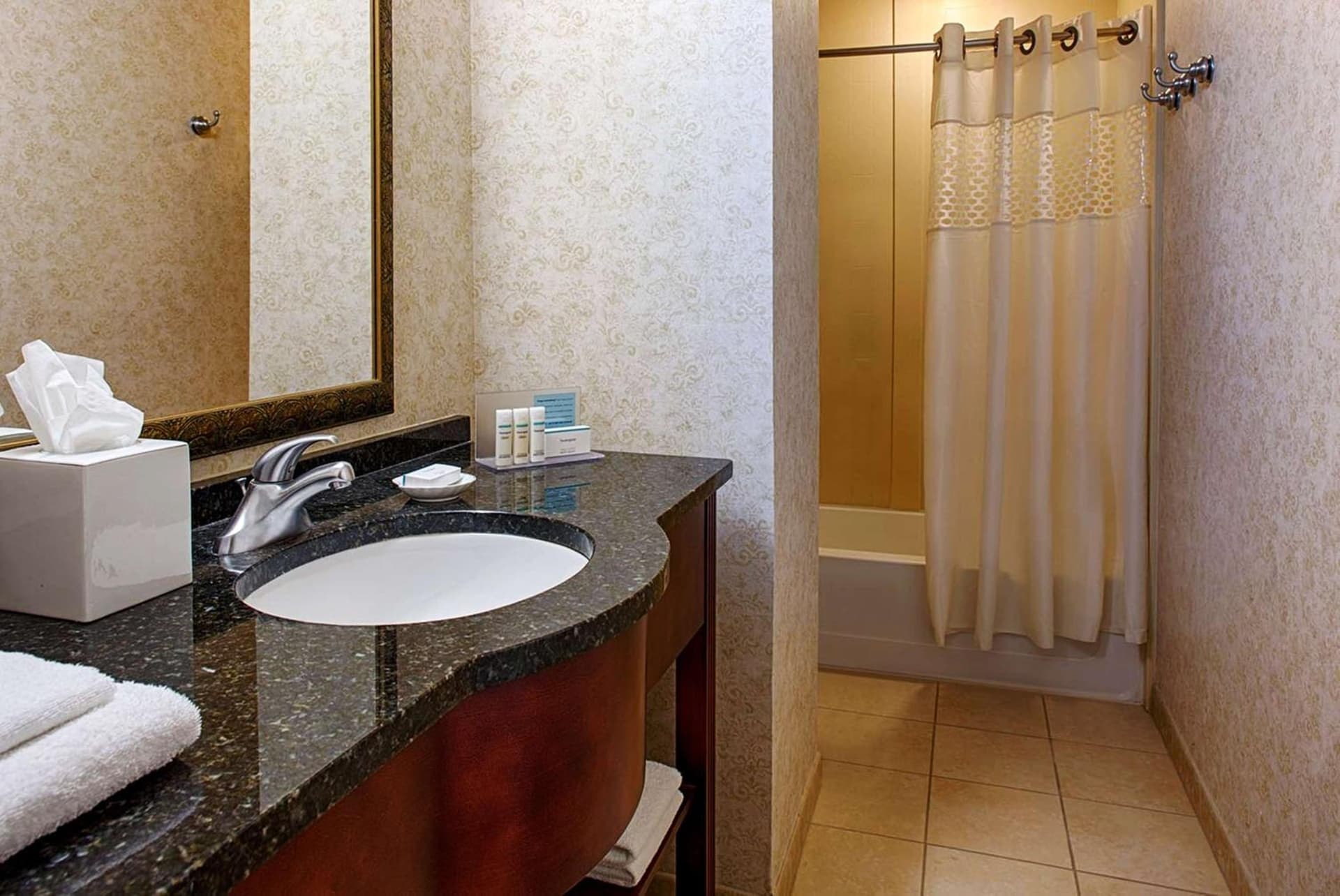 Hampton Inn & Suites Birmingham-Downtown-Tutwiler gallery photo in Birmingham, AL — image 20