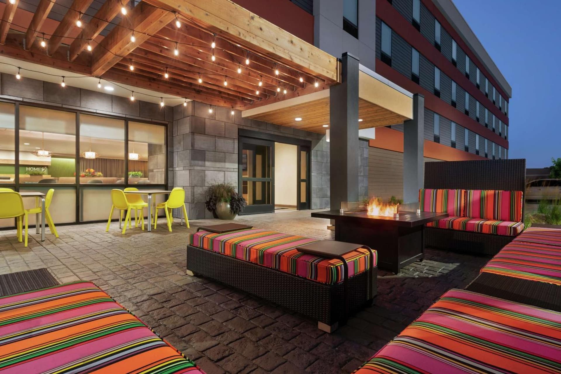Home2 Suites By Hilton Bismarck gallery photo in Bismarck, ND — image 7