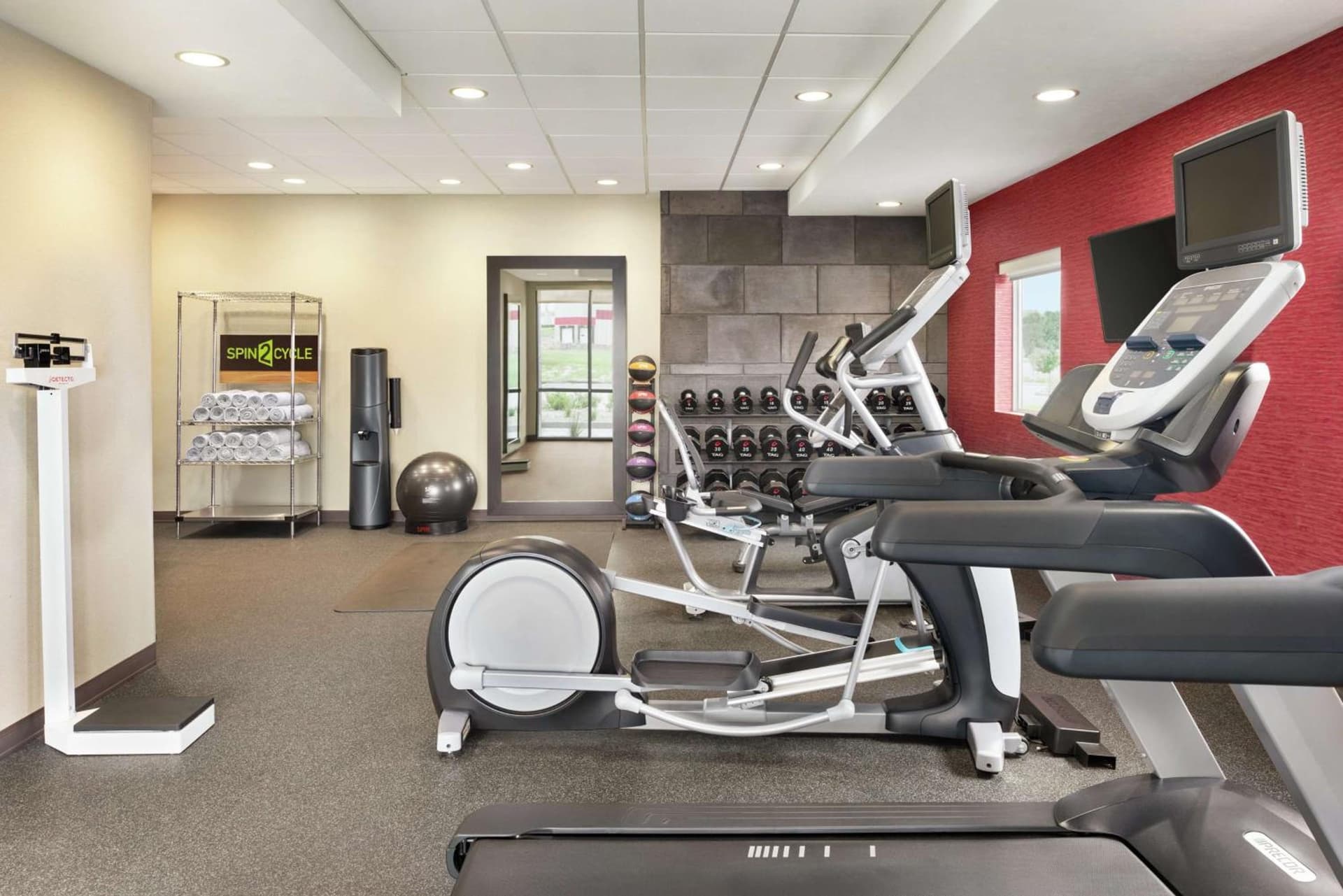 Home2 Suites By Hilton Bismarck gallery photo in Bismarck, ND — image 19