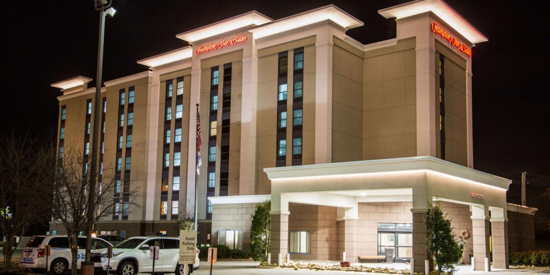 Hampton Inn & Suites Nashville-Airport interior in Nashville, TN — gallery photo 2
