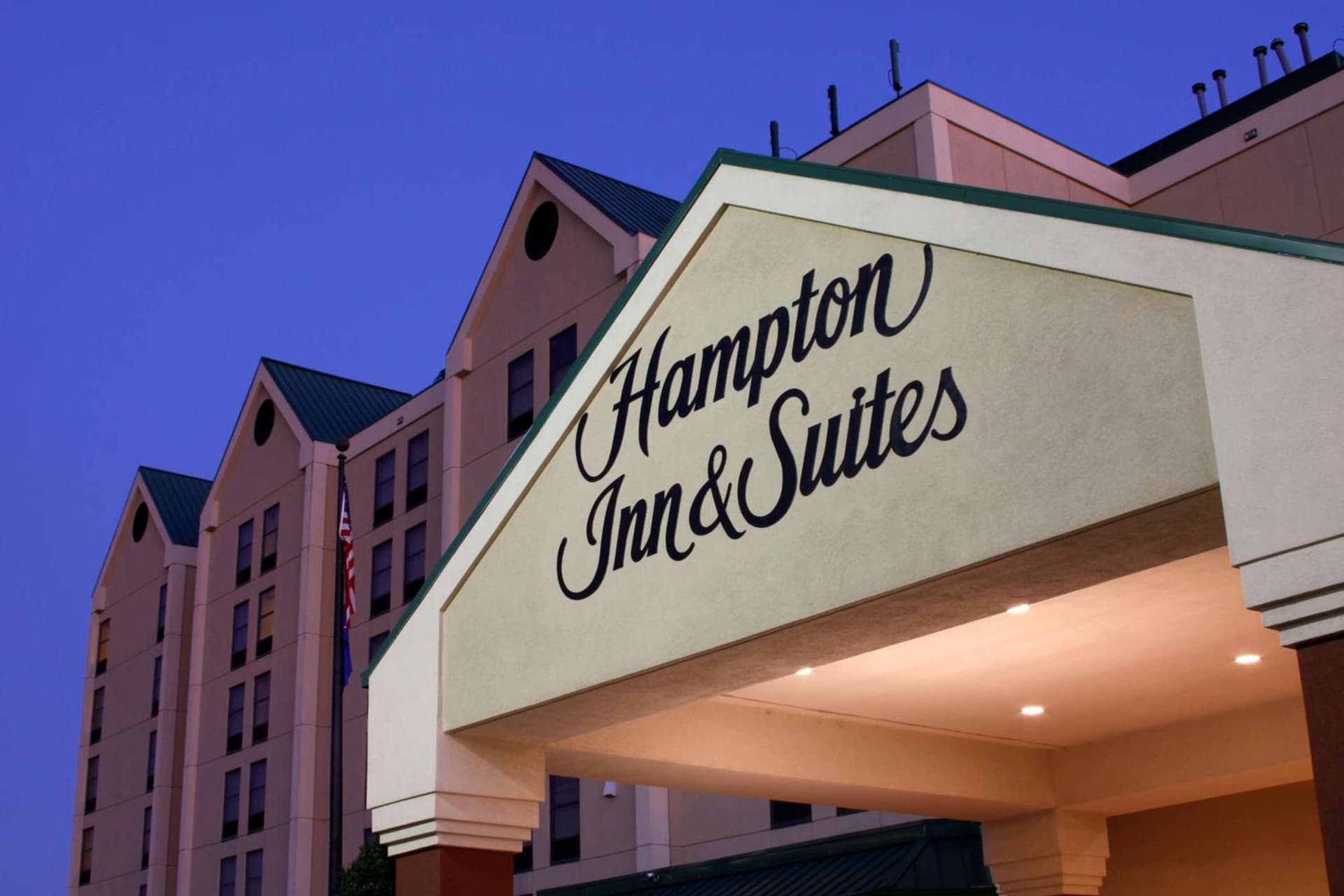 Hampton Inn & Suites Nashville-Airport property views in Nashville, TN — gallery photo 3