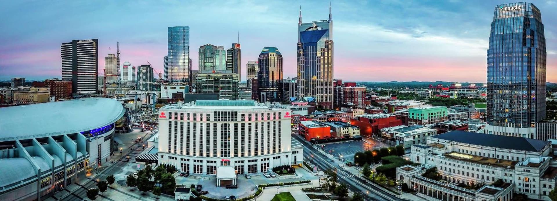 Hilton Nashville Downtown interior in Nashville, TN — gallery photo 2