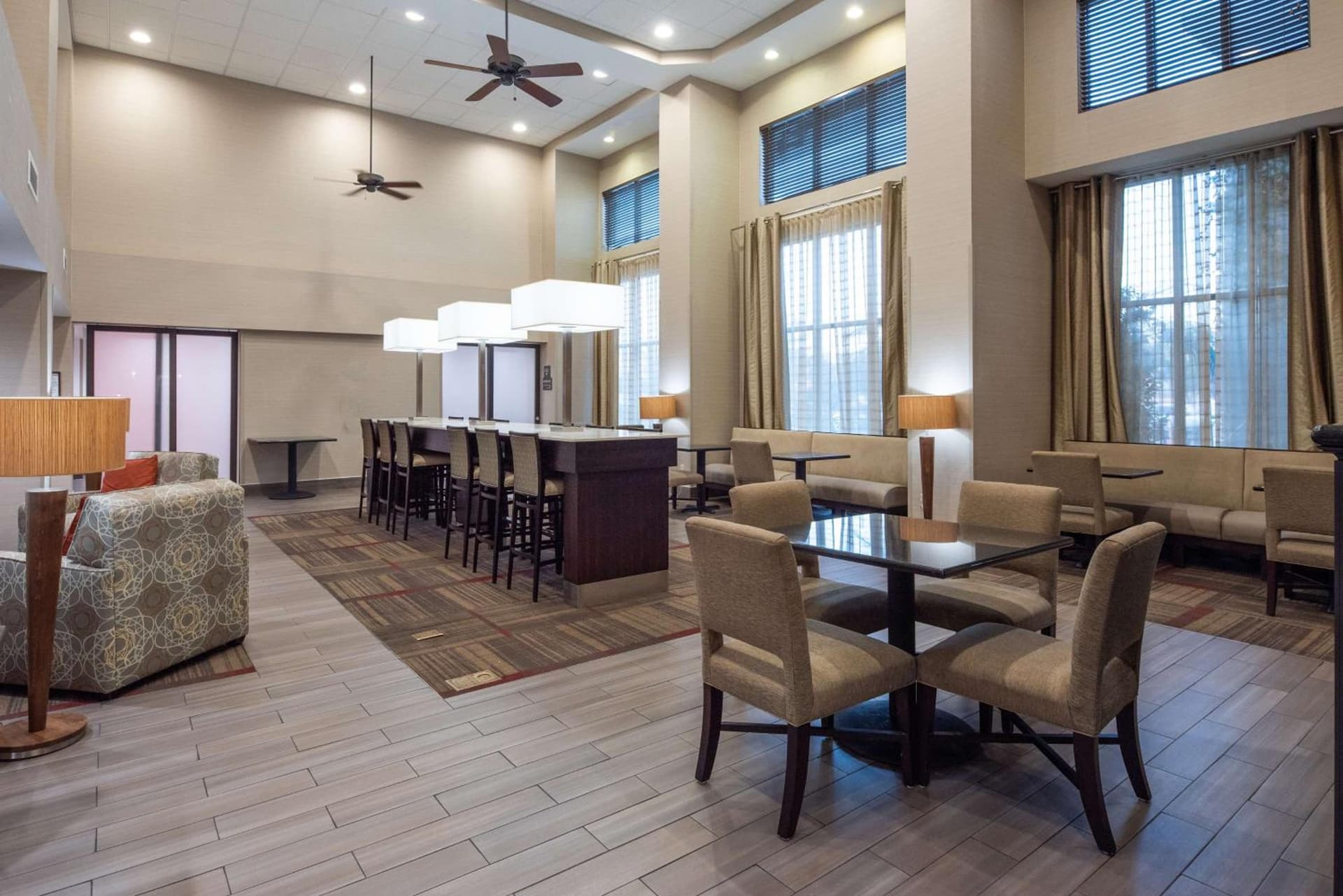 Hampton Inn & Suites Banning/Beaumont gallery photo in Banning, CA — image 7