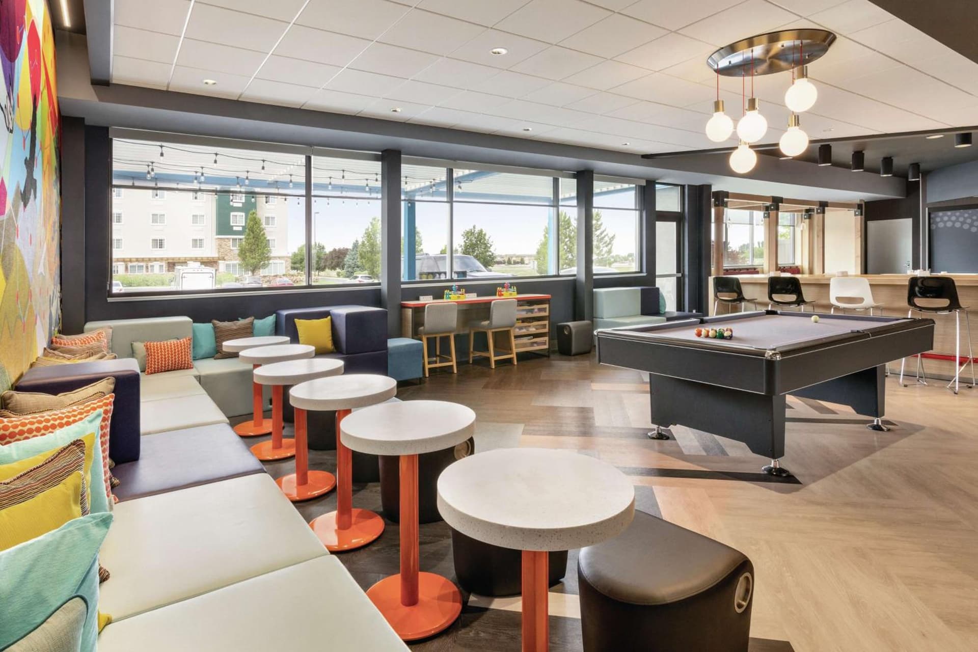 Tru by Hilton Meridian Boise West ID interior in Meridian, ID — gallery photo 2