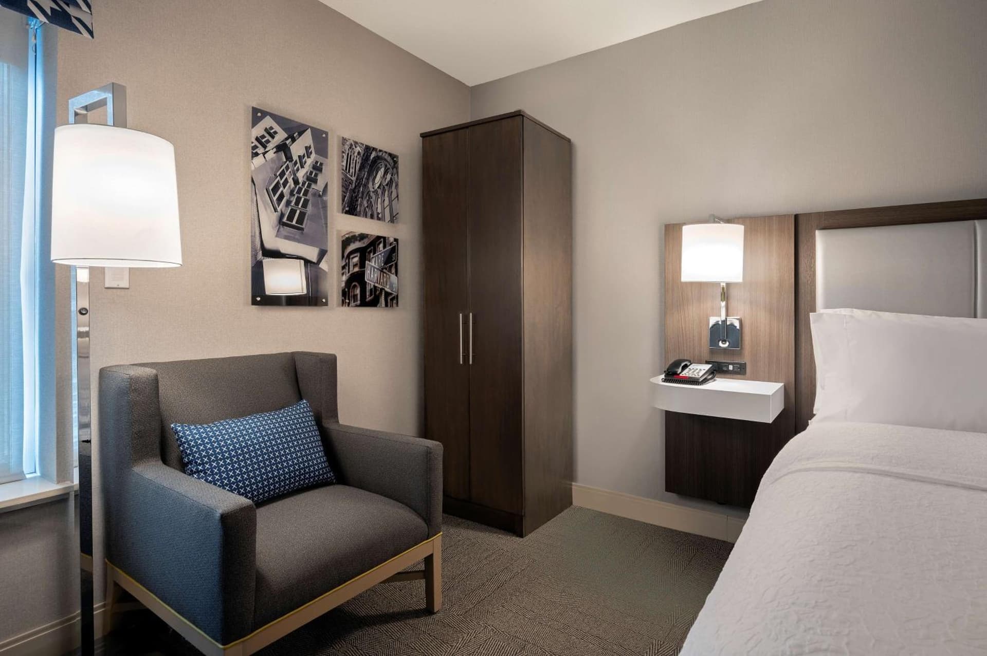 Hampton Inn by Hilton Boston/Cambridge gallery photo in Cambridge, MA — image 27