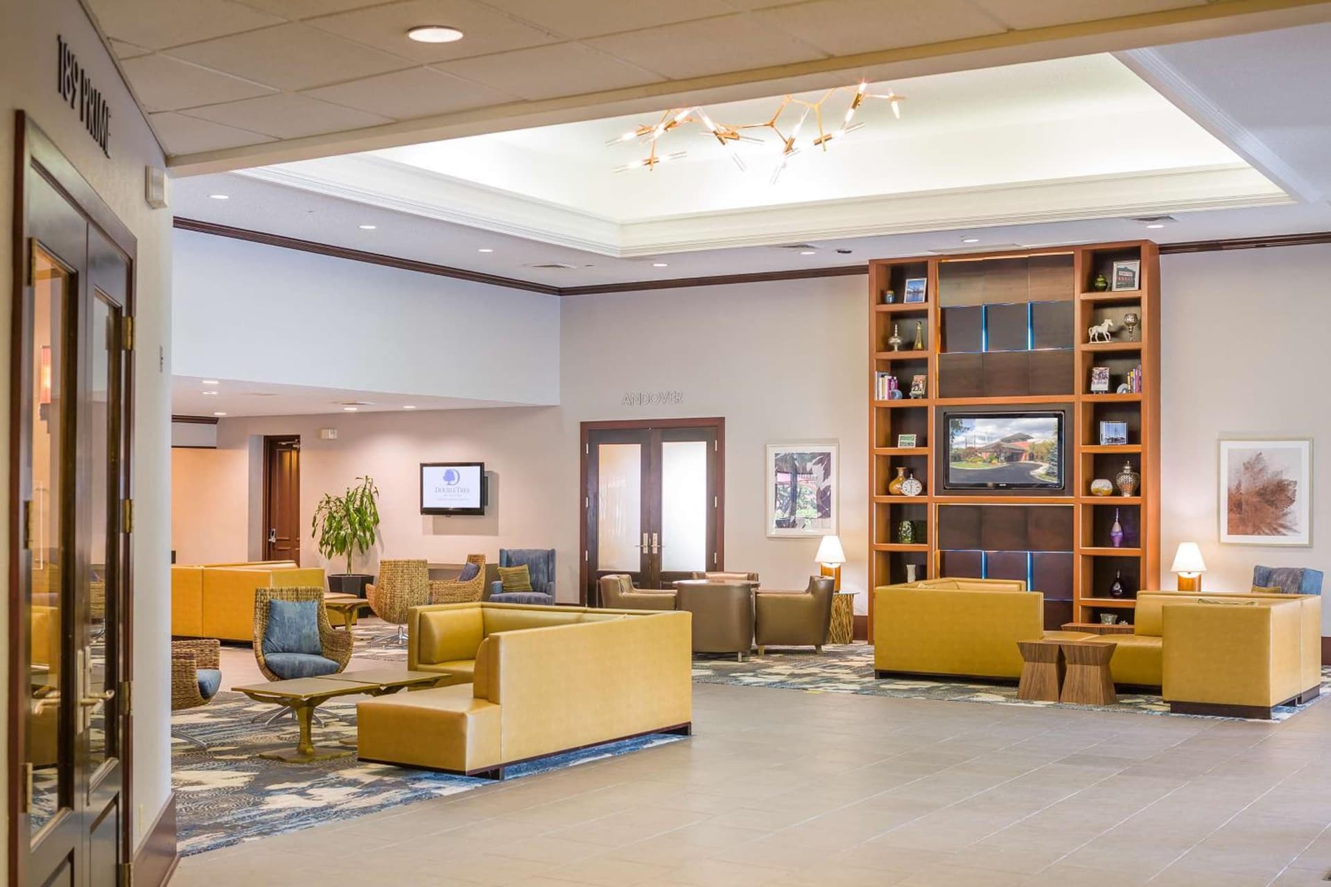 DoubleTree by Hilton Boston-Andover gallery photo in Andover — image 14