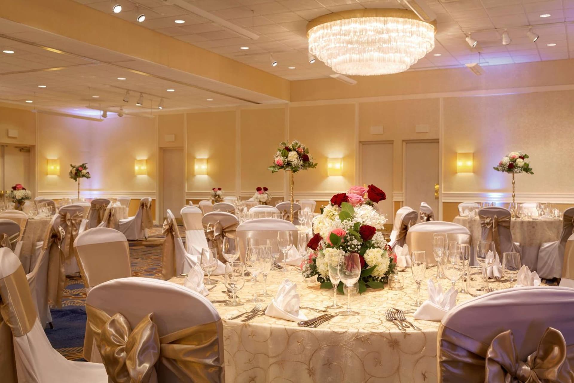 DoubleTree by Hilton Boston-Andover property views in Andover — gallery photo 3