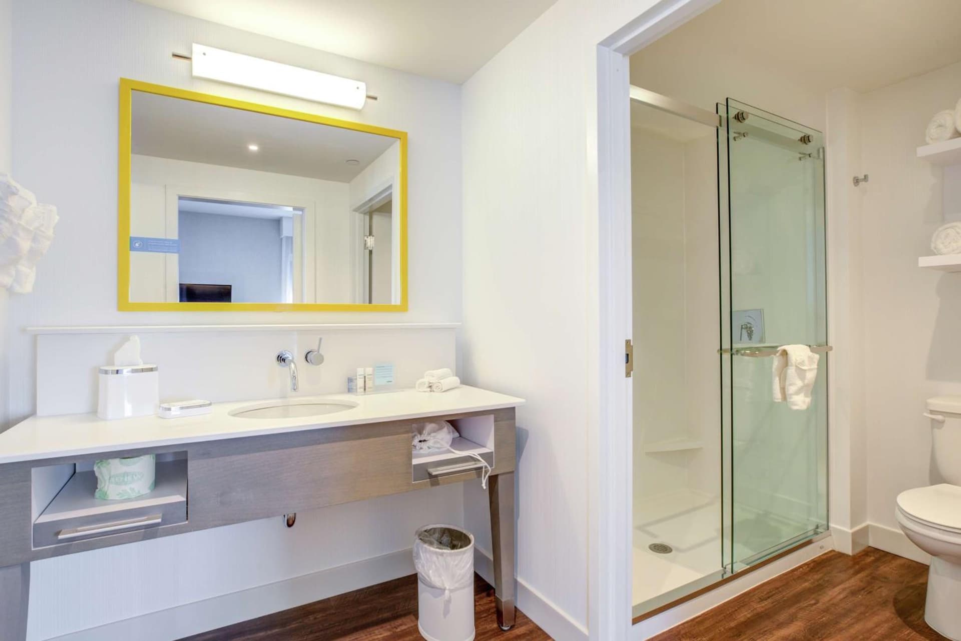 Hampton Inn & Suites Boston/Waltham gallery photo in Waltham, MA — image 14