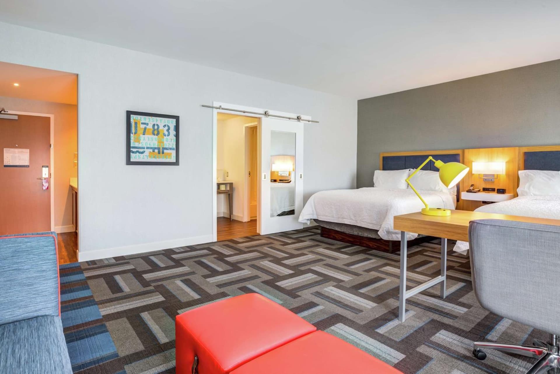 Hampton Inn & Suites Boston/Waltham gallery photo in Waltham, MA — image 28