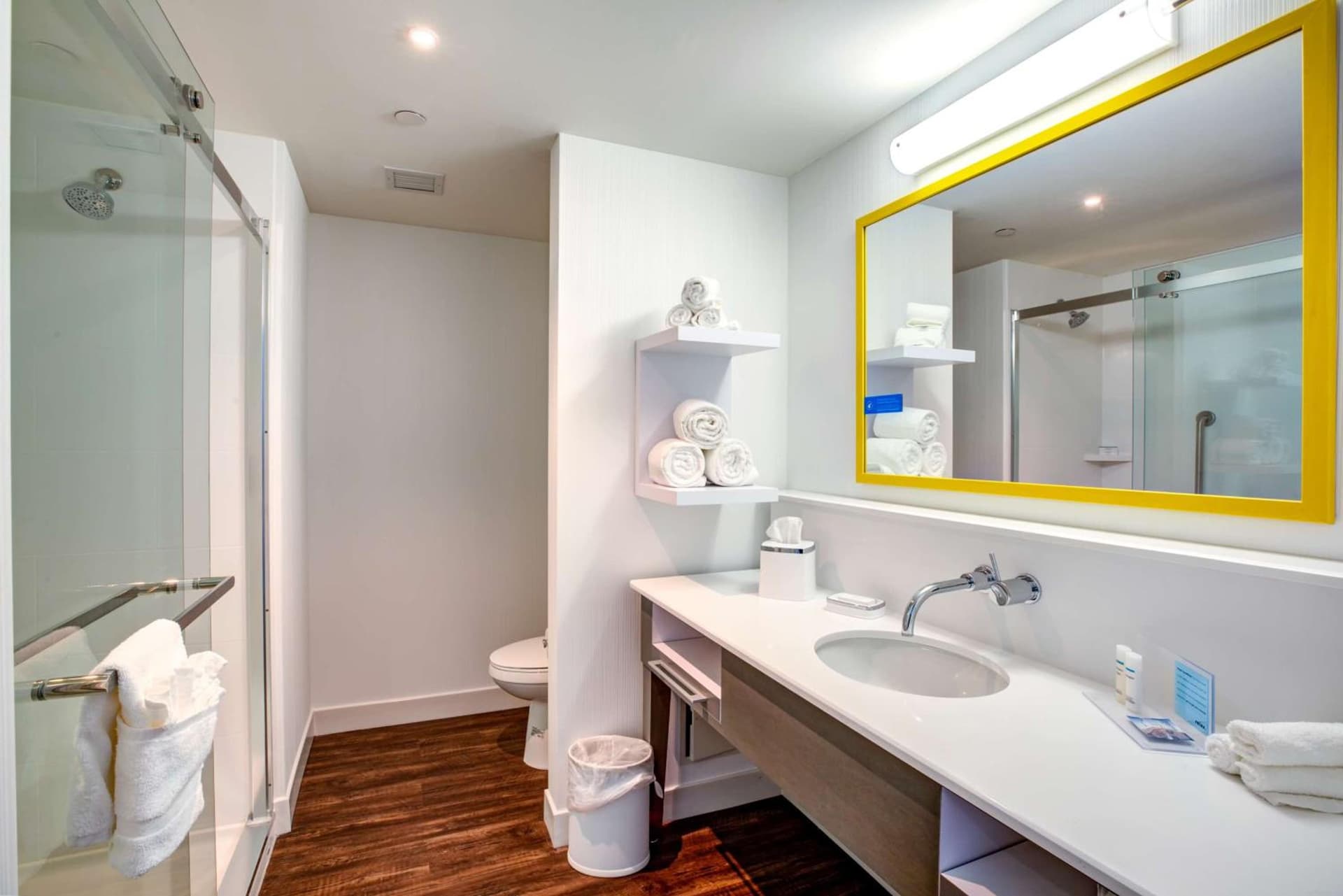 Hampton Inn & Suites Boston/Waltham gallery photo in Waltham, MA — image 22