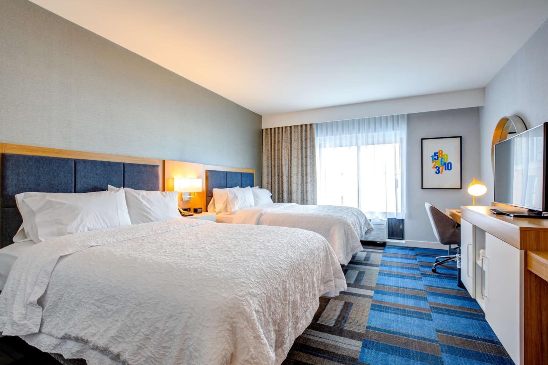 Hampton Inn & Suites Boston/Waltham gallery photo in Waltham, MA — image 38