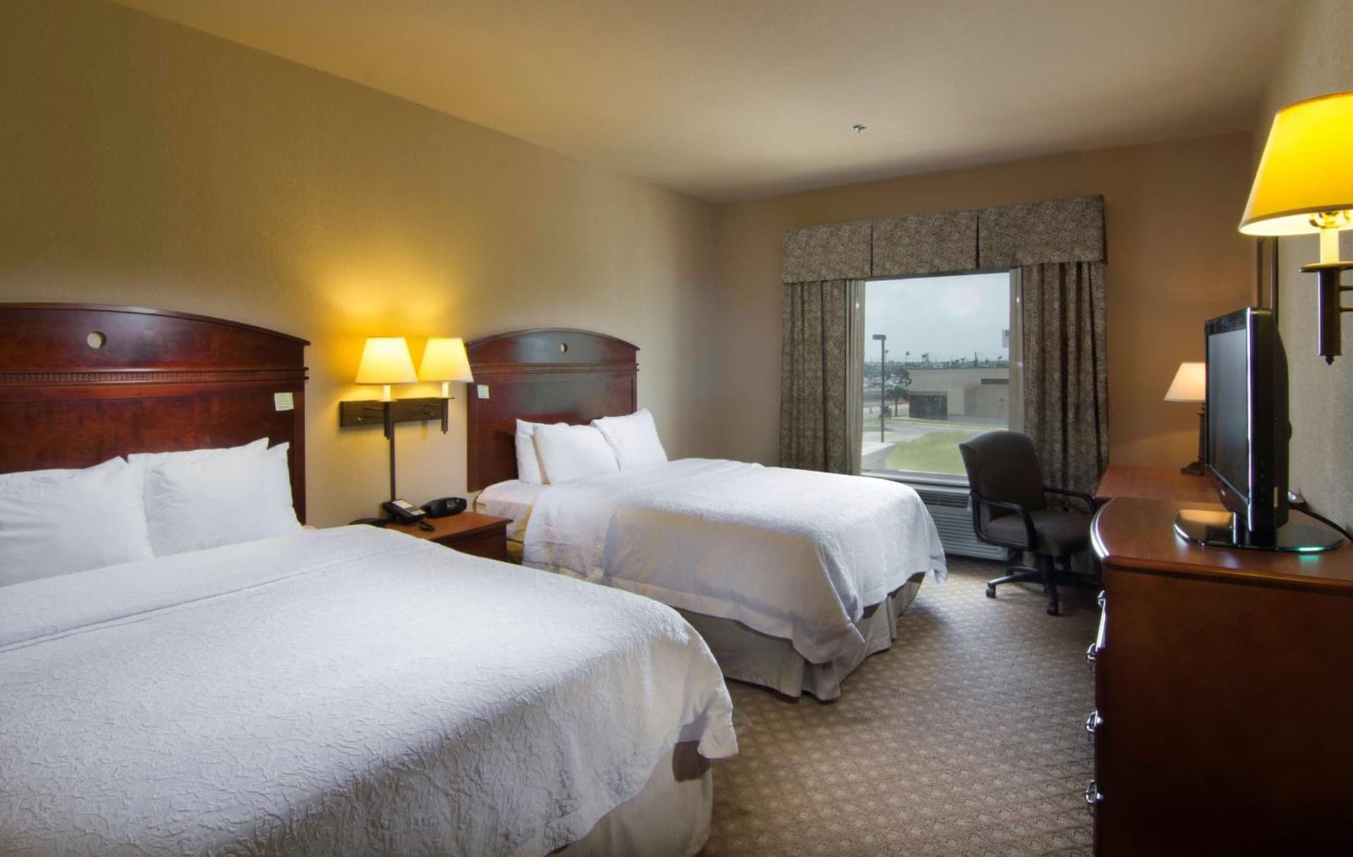 Hampton Inn and Suites-Brownsville gallery photo in Brownsville, TX — image 18