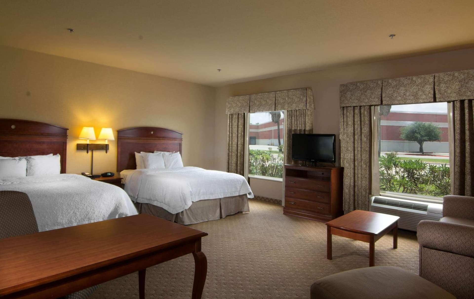 Hampton Inn and Suites-Brownsville gallery photo in Brownsville, TX — image 5