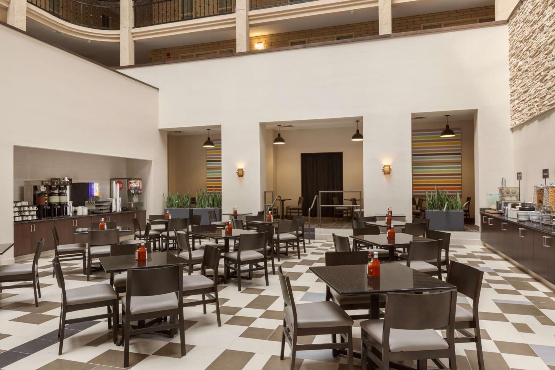 Embassy Suites Baton Rouge gallery photo in Baton Rouge, LA — image 15
