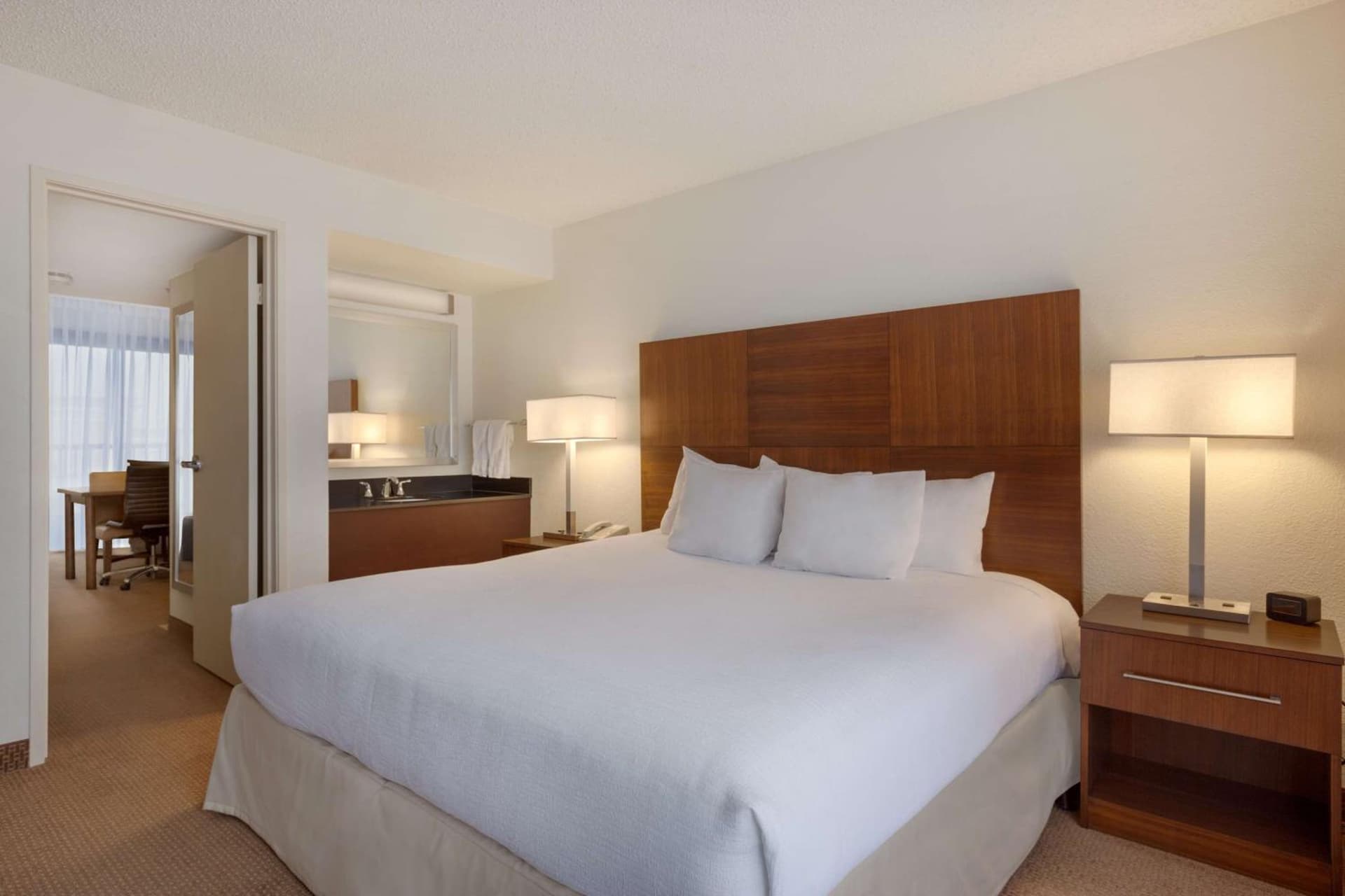 Embassy Suites Baton Rouge gallery photo in Baton Rouge, LA — image 11