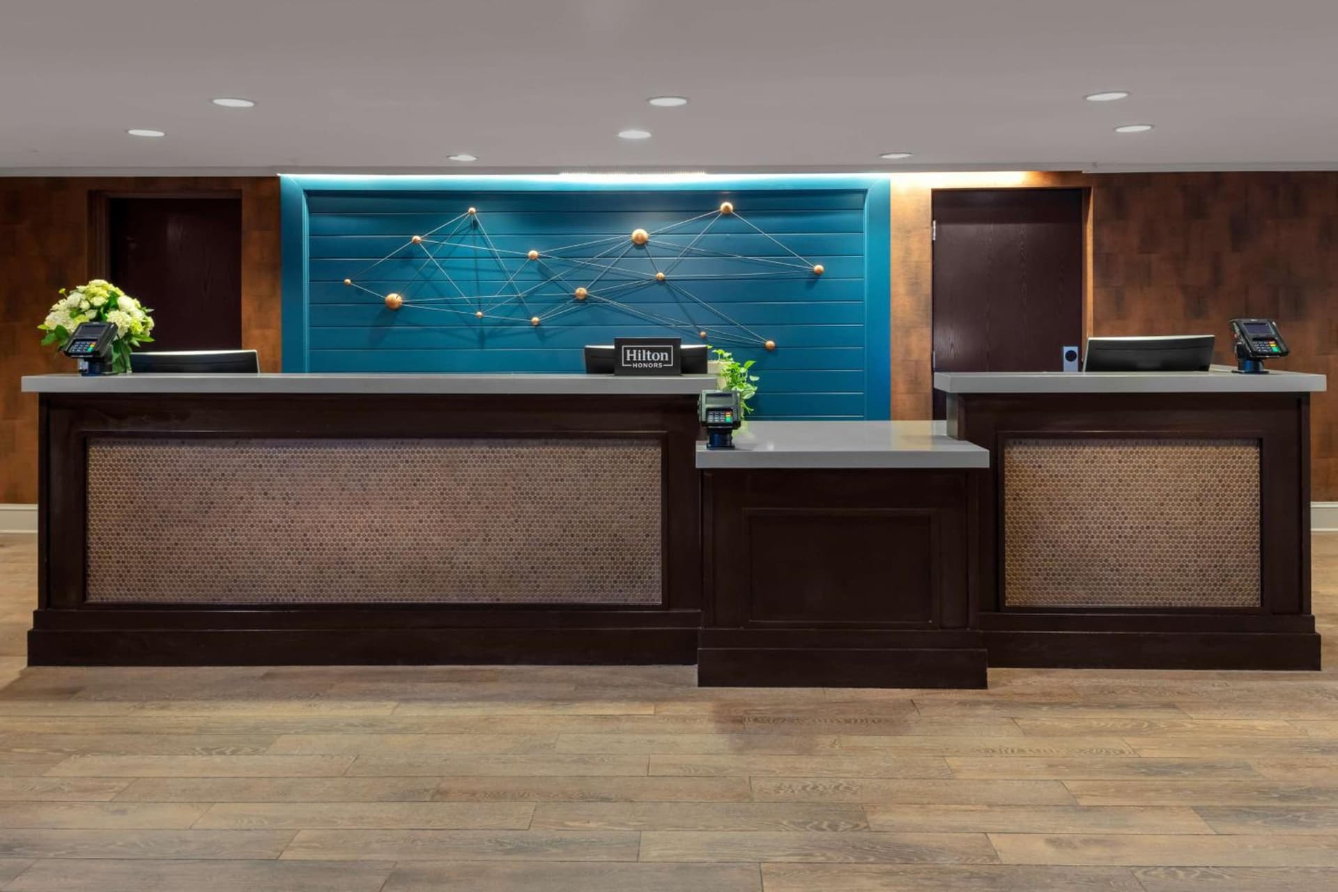 DoubleTree by Hilton Hotel Burlington Vermont gallery photo in Burlington, VT — image 31