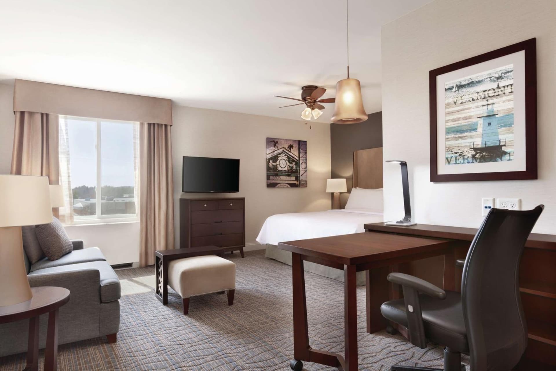 Homewood Suites by Hilton Burlington gallery photo in Burlington, VT — image 19