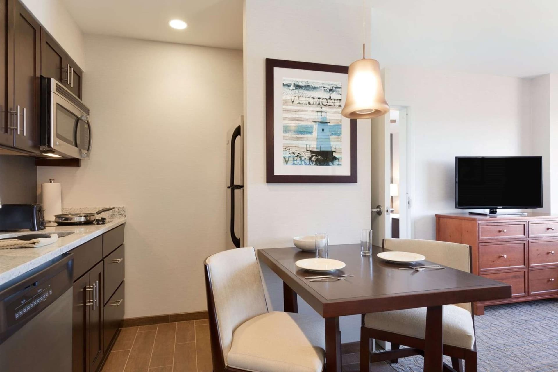 Homewood Suites by Hilton Burlington gallery photo in Burlington, VT — image 17