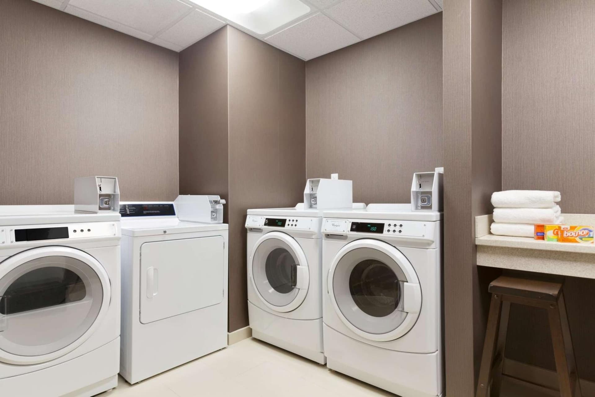 Homewood Suites by Hilton Burlington gallery photo in Burlington, VT — image 14