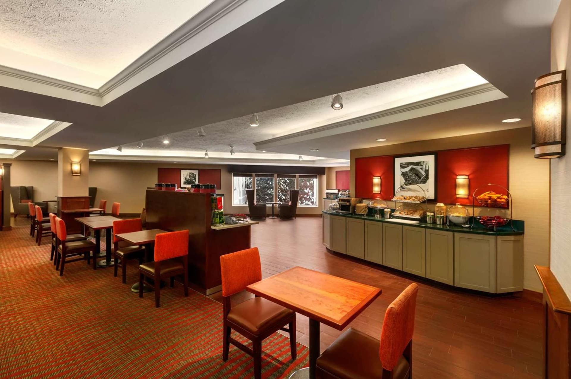 Hampton Inn Burlington - Colchester gallery photo in Burlington, VT — image 14