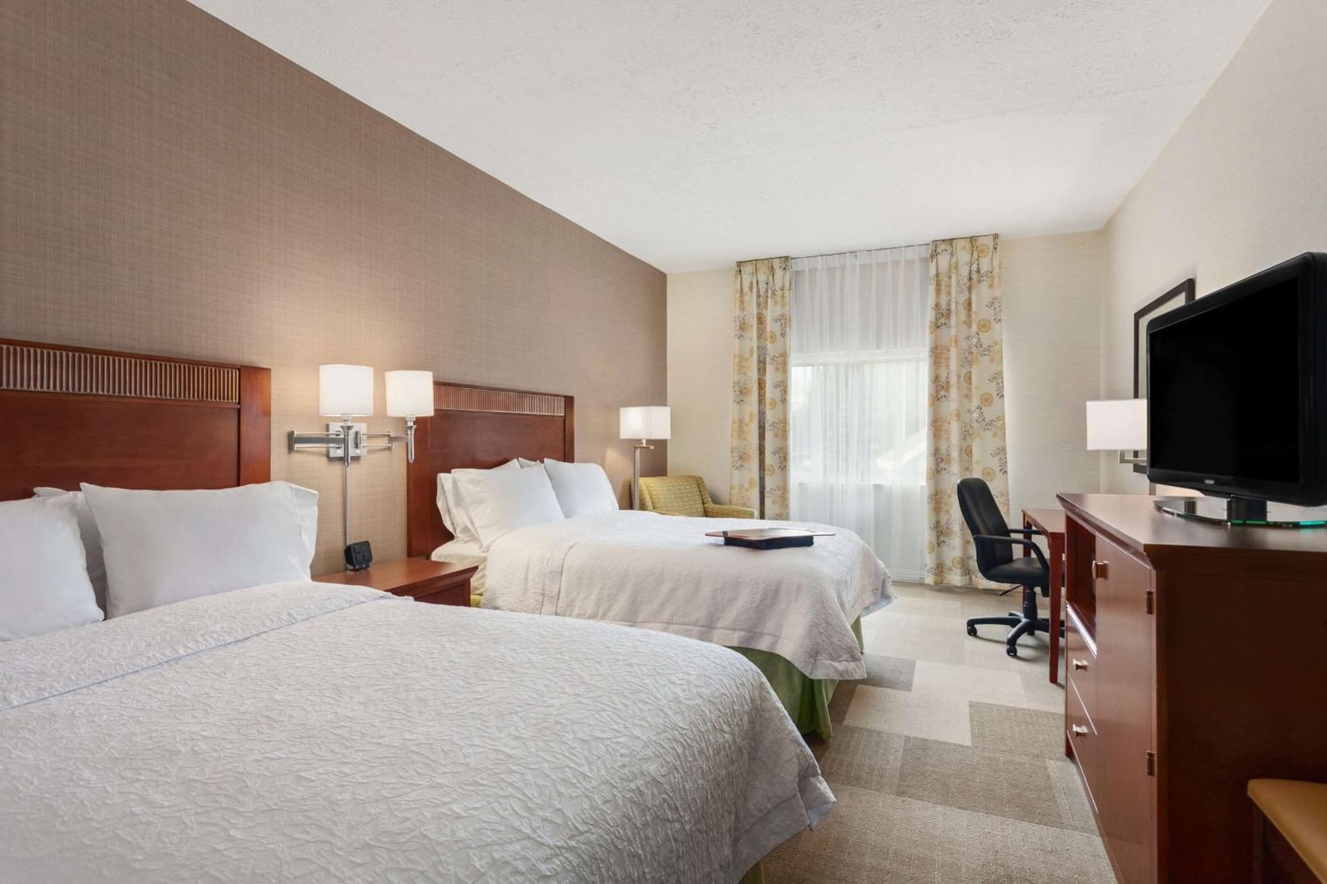 Hampton Inn Burlington - Colchester gallery photo in Burlington, VT — image 35