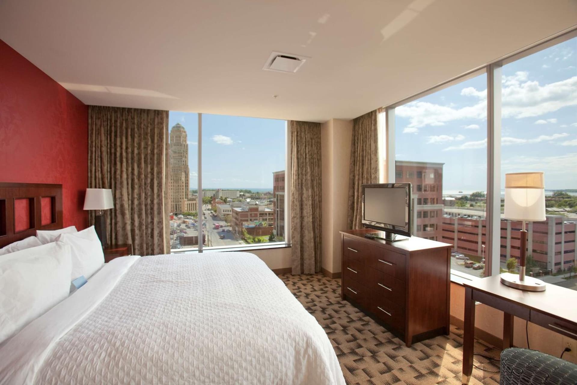 Embassy Suites Buffalo gallery photo in Buffalo, NY — image 4