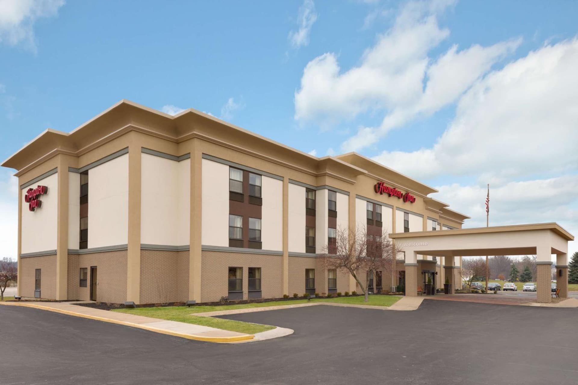 Hampton Inn Akron-Fairlawn featured exterior or lobby in Montrose, OH — similar hotel