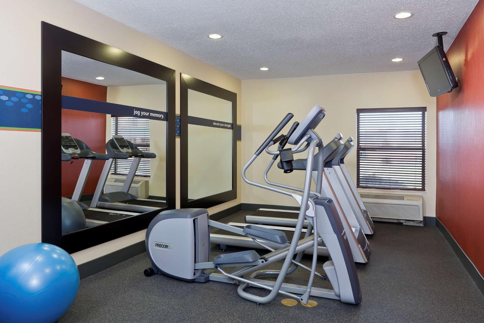 Hampton Inn Akron-Fairlawn gallery photo in Montrose, OH — image 9