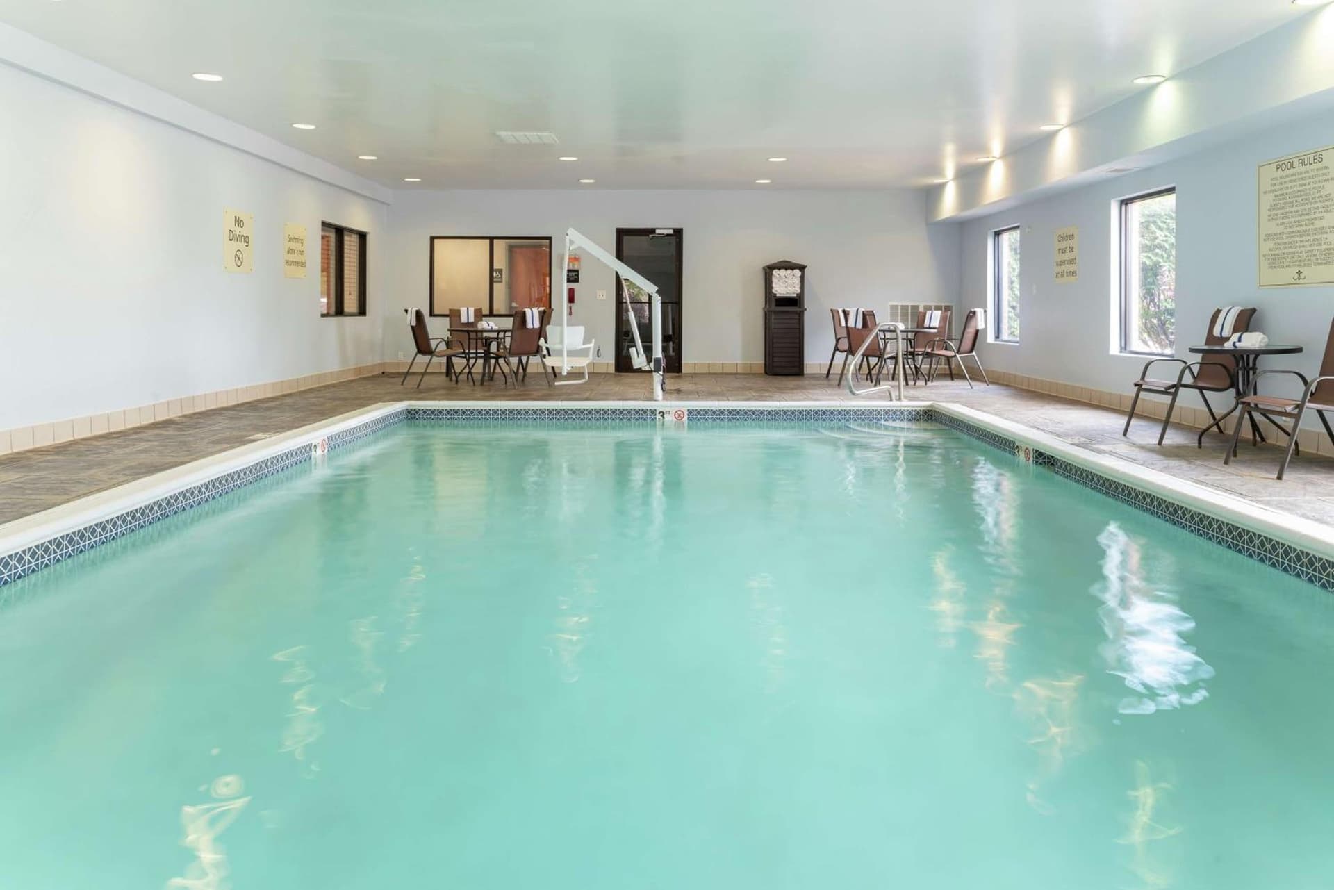 Hampton Inn Akron-South gallery photo in Akron, OH — image 26