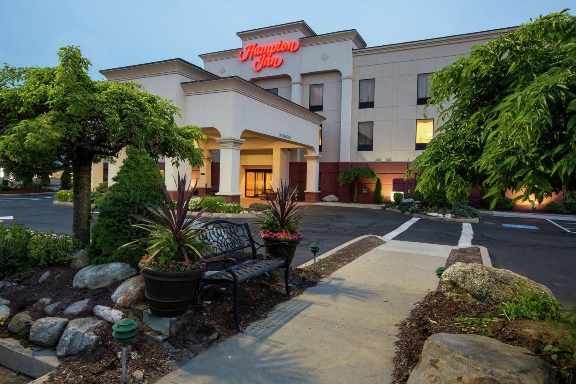 Hampton Inn Chicopee - Springfield property views in Chicopee, MA — gallery photo 3