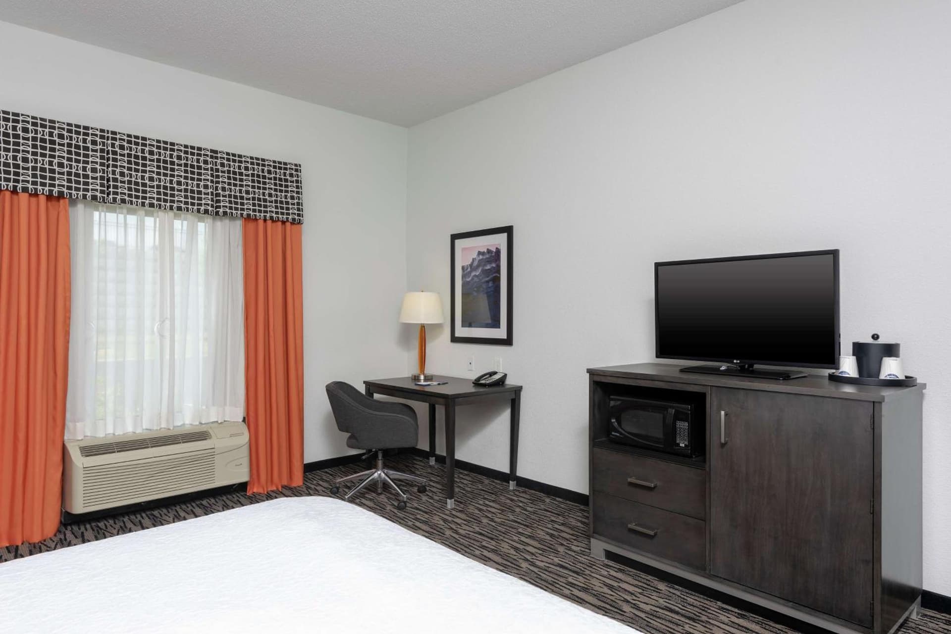 Hampton Inn Akron-South gallery photo in Akron, OH — image 4