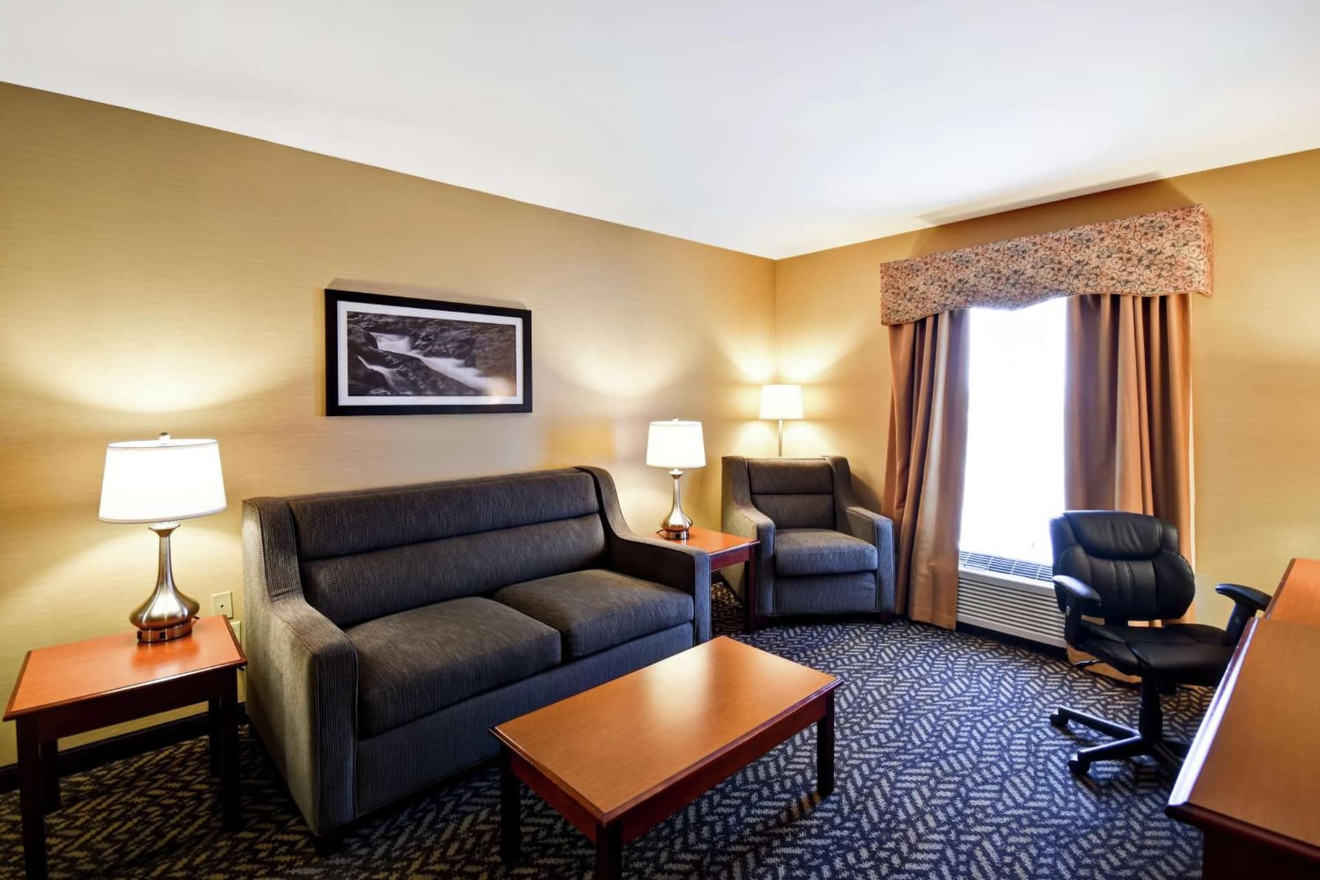 Hampton Inn Chicopee - Springfield gallery photo in Chicopee, MA — image 23