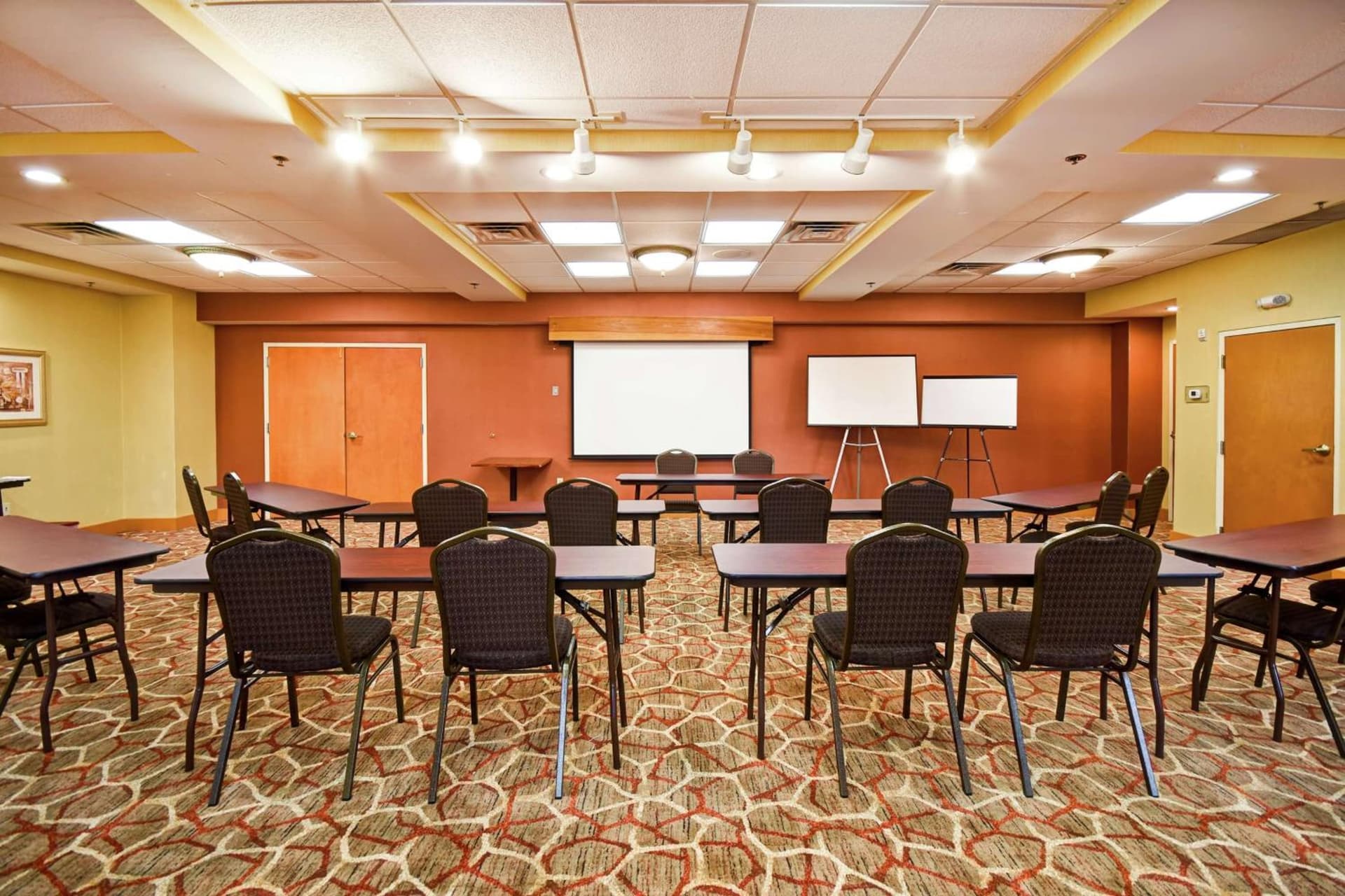 Hampton Inn Chicopee - Springfield gallery photo in Chicopee, MA — image 17