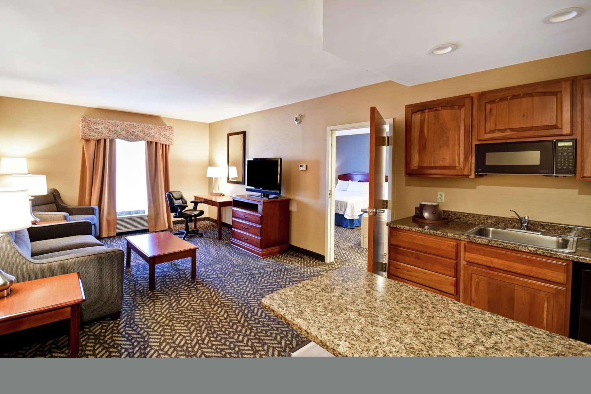 Hampton Inn Chicopee - Springfield gallery photo in Chicopee, MA — image 24