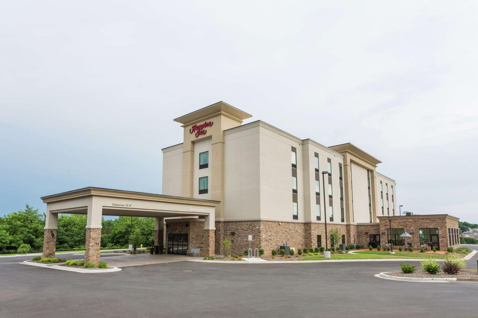 Hampton Inn Cumberland — hotel in Cumberland, Maryland